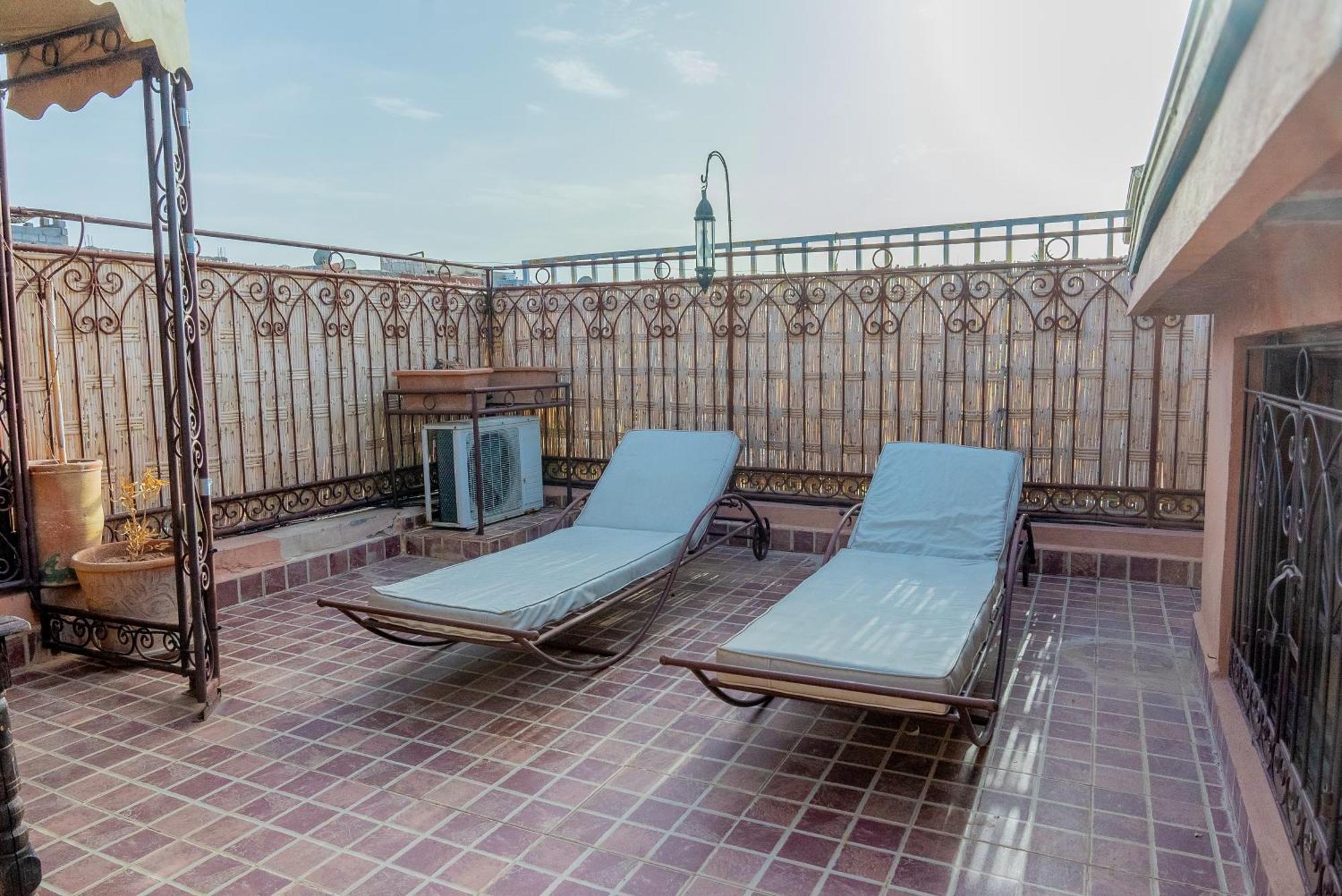 Riad The Moroccans Pool And Terrace Marrakesh Eksteriør bilde